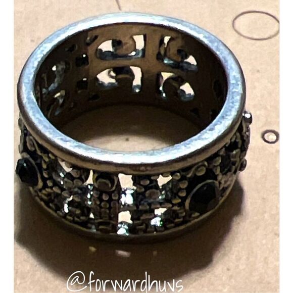 Bundle Sale 3 for $15 | Silver Tone Size 7.5 Rhinestone Ring - Picture 5 of 7